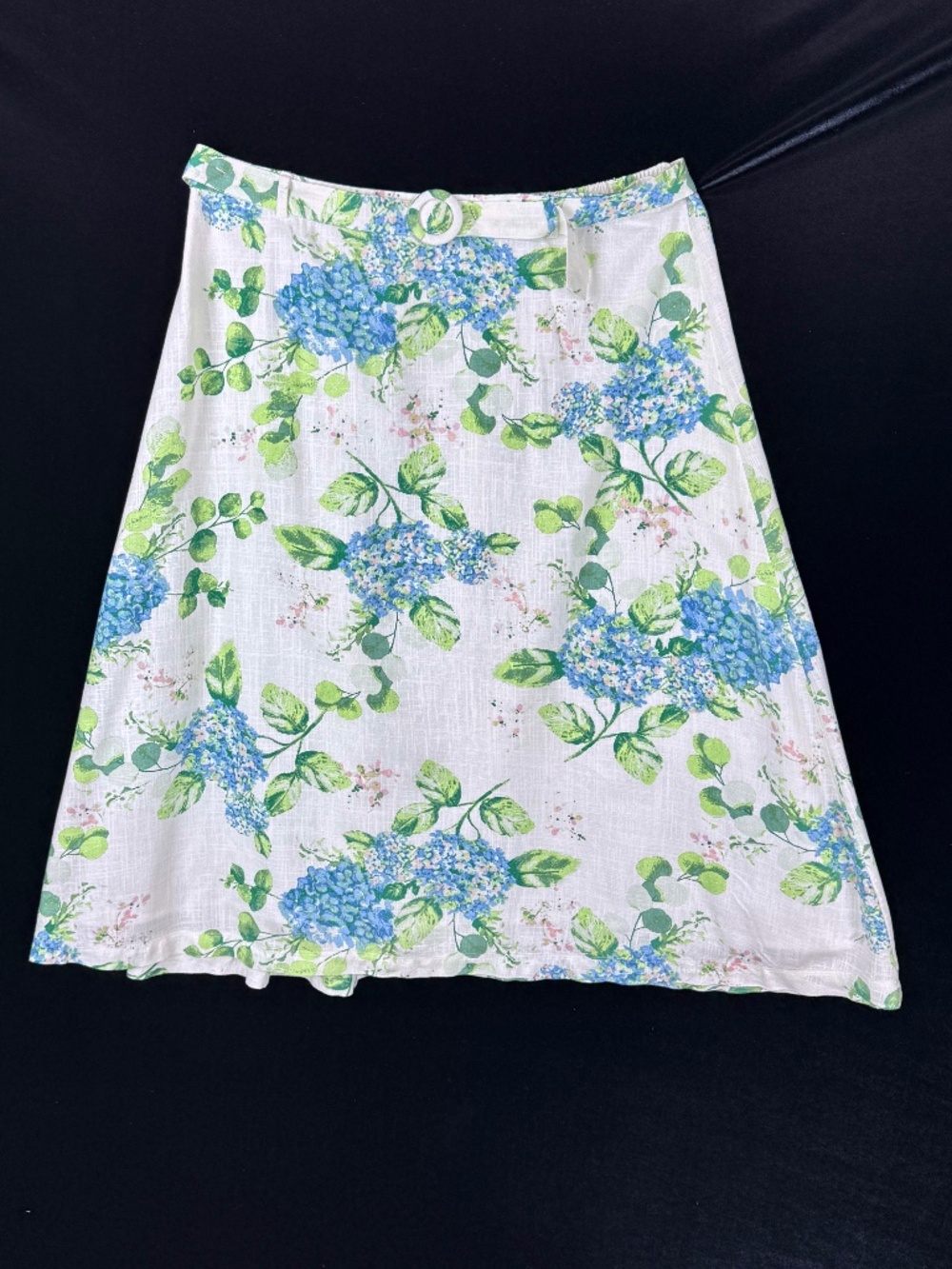 LC Lauren Conrad XL Aline Skirt Linen Blend Blue Hydrangeas on White Excellent